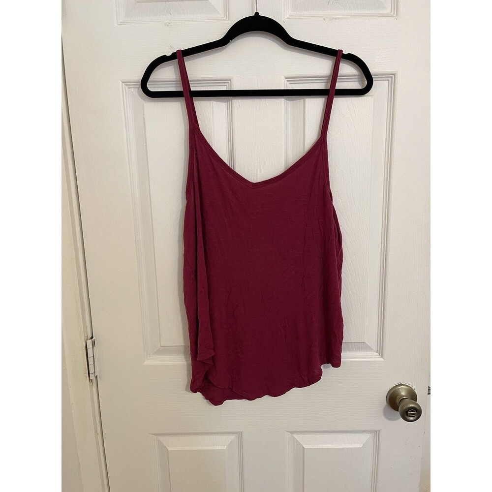 No Boundaries - Burgandy Tank Top - Size: L